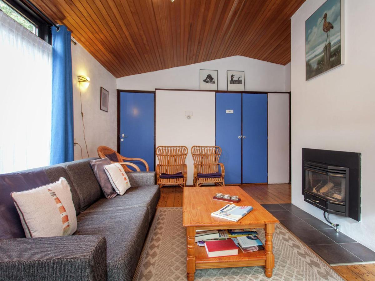 Bungalow In Nes On Ameland With Spacious Terrace Екстер'єр фото